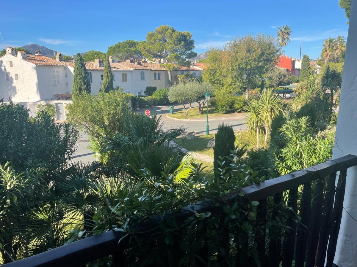 Appartement Centre Port-Grimaud Avec Vue Magnifique Sur La Giscle Esterno foto